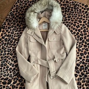 Esprit Fur Trimmed Coat/Women’s/Beautiful Coat/Size S